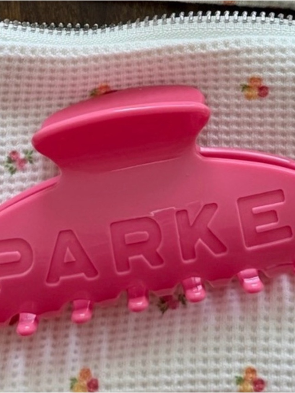 Parke Bloom Maggie Emma Clip